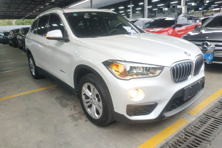 BMW X1 2017 #4 BMW X1 2017 car image #4