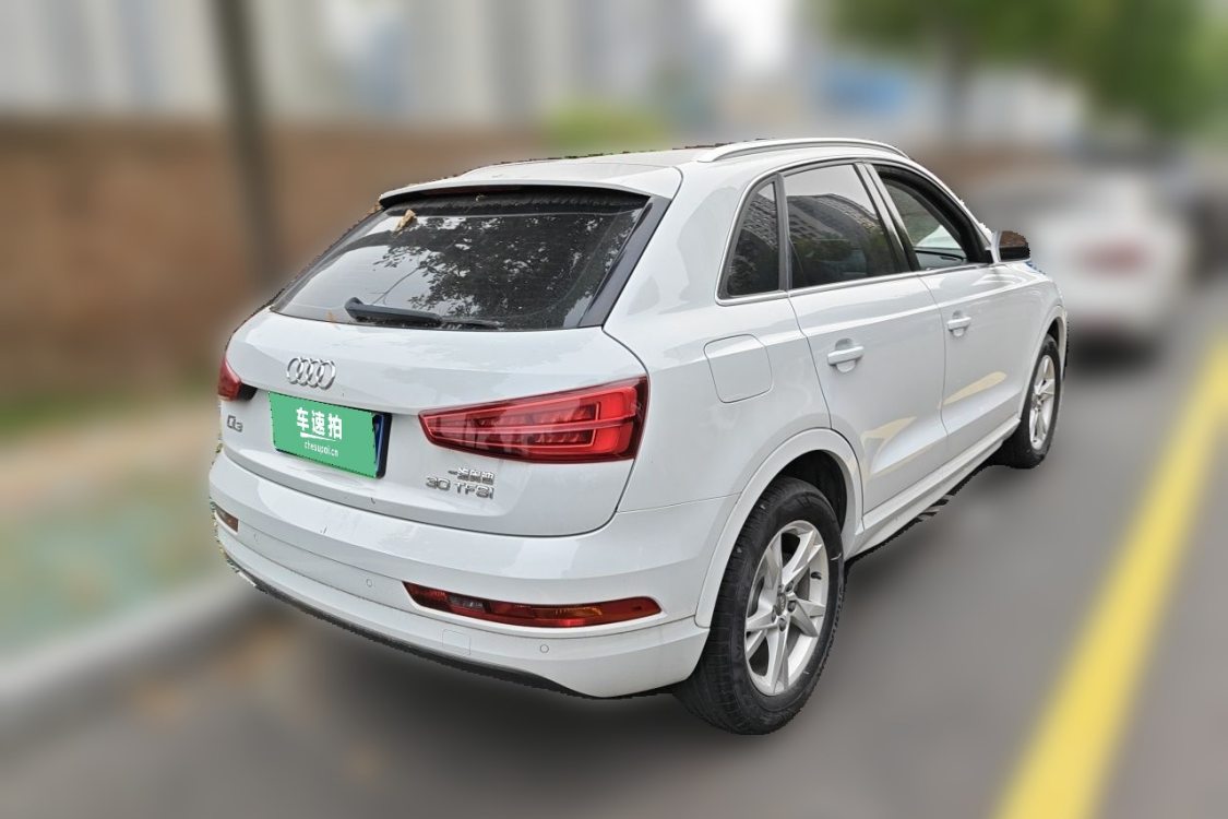 Audi Q3 2016 immagine di auto #4