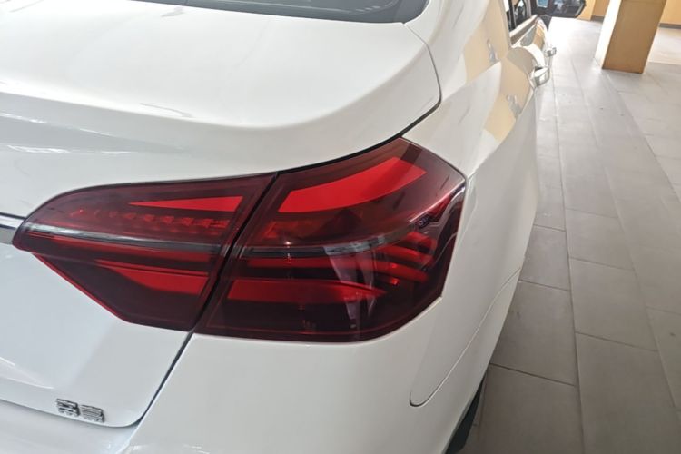 GEELY Emgrand 2020 #8 GEELY Emgrand 2020 car image #8