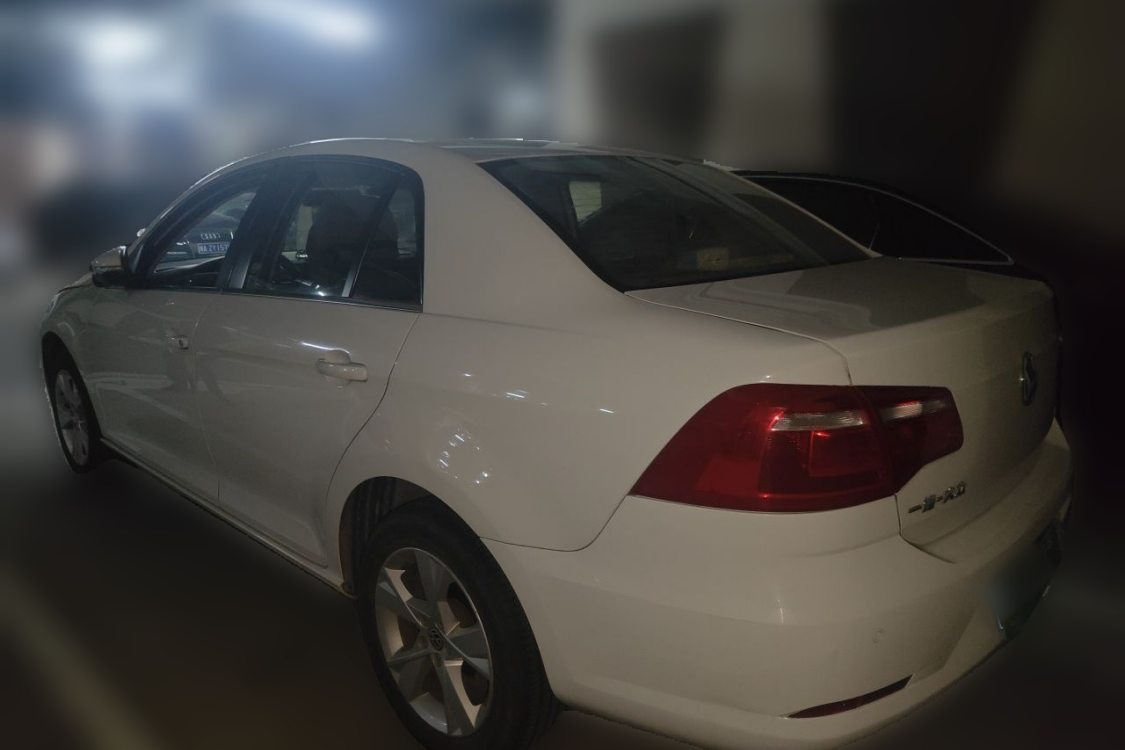 Volkswagen Bora 2014 #3 Volkswagen Bora 2014 imagen de coche #3