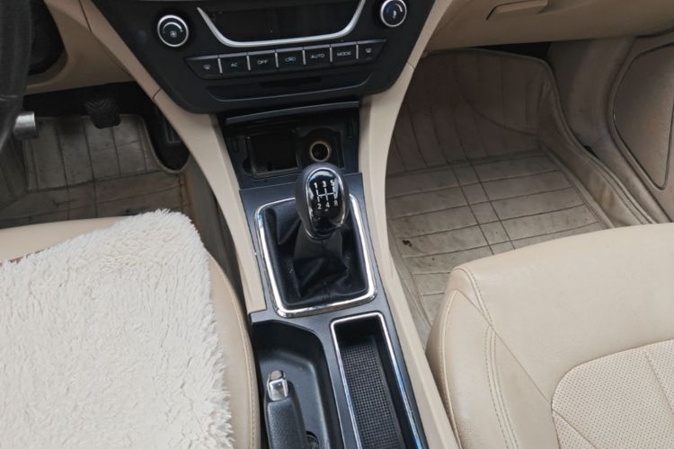 GEELY Emgrand 2017 #19 GEELY Emgrand 2017 car image #19