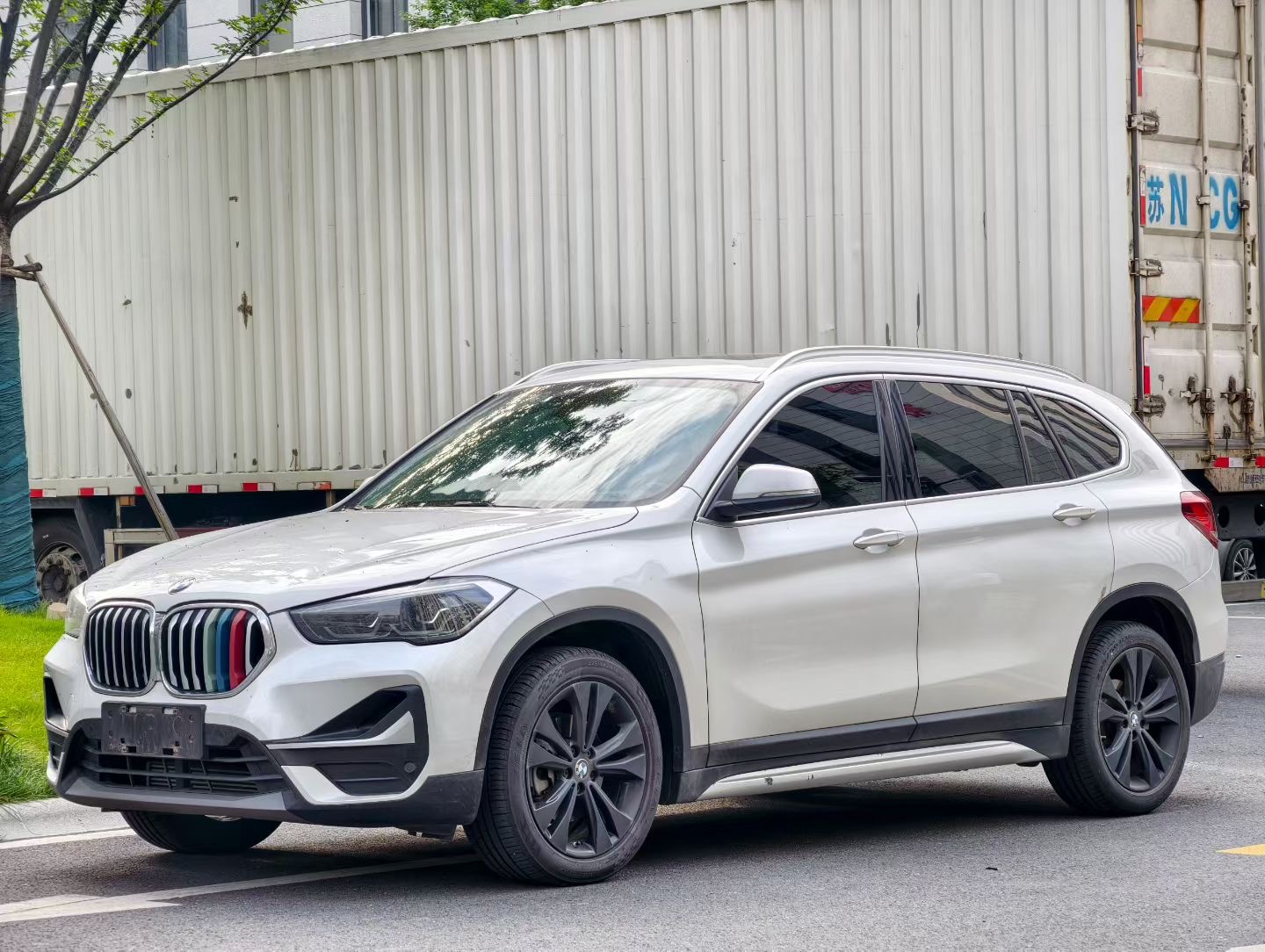 BMW X1 2020 BMW X1 2020 car image