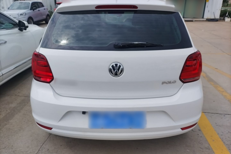 Volkswagen Polo 2018 car image #4