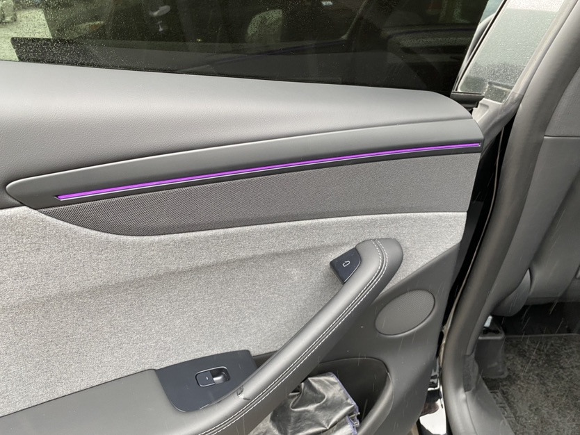 Tesla Model Y 2026 #8 Tesla Model Y 2026 car image #8