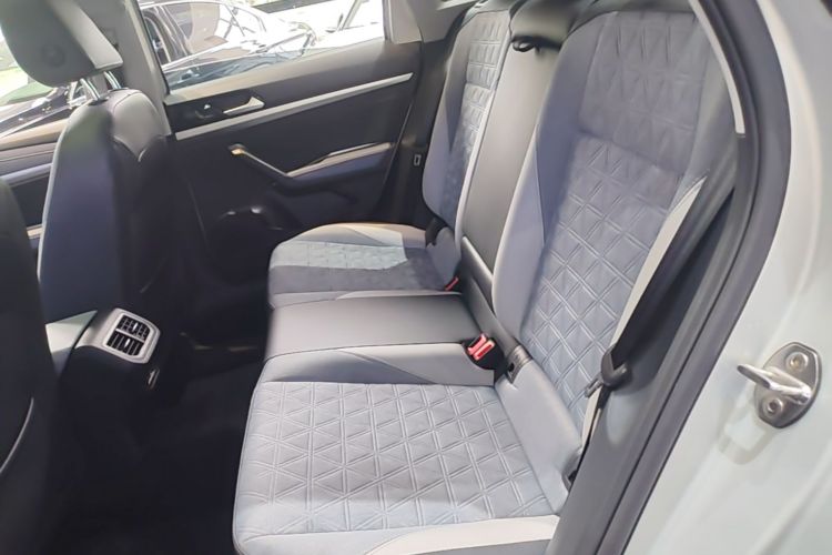 Volkswagen Lavida 2022 immagine di auto #17