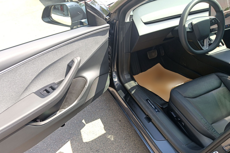 Tesla Model 3 2025 #16 Tesla Model 3 2025 car image #16