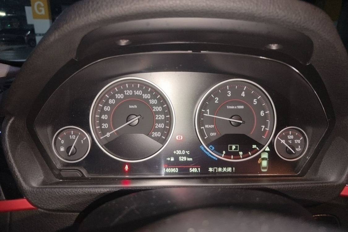 BMW 3 Series 2015 car image #24