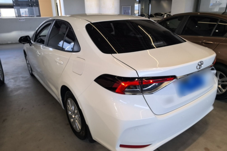 Toyota Corolla 2021 immagine di auto #5
