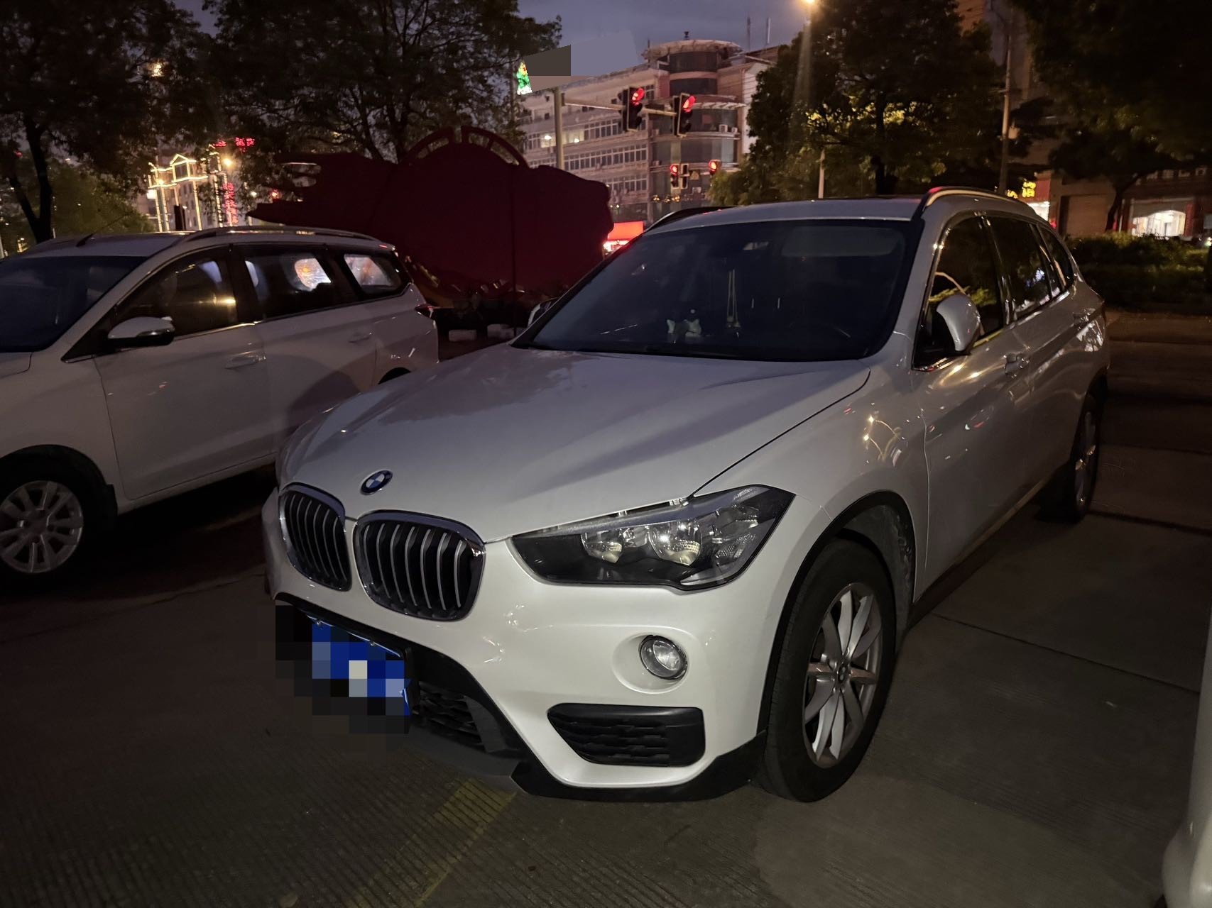 2019 immagine di auto 