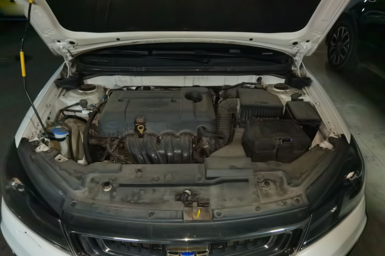 GEELY Emgrand 2019 #18 GEELY Emgrand 2019 car image #18