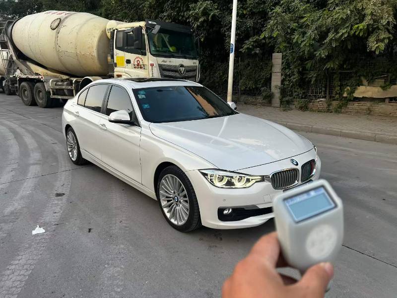 BMW 3 Series 2018 #3 BMW 3 Series 2018 car image #3