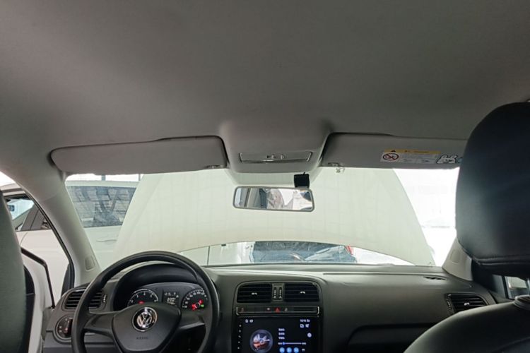 Volkswagen Polo 2018 immagine di auto #18