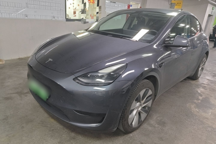 Tesla Model Y 2022 #2 Tesla Model Y 2022 car image #2
