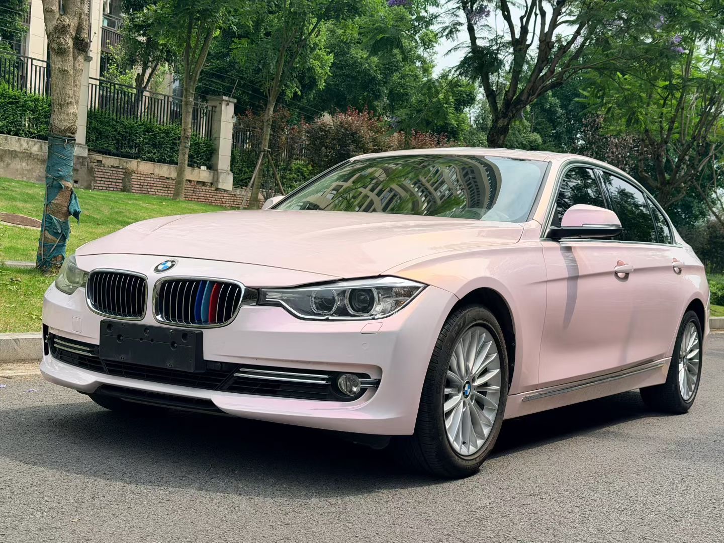 BMW 3 Series 2013 #2 BMW 3 Series 2013 car image #2