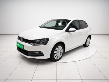 Volkswagen Polo 2016 car image 