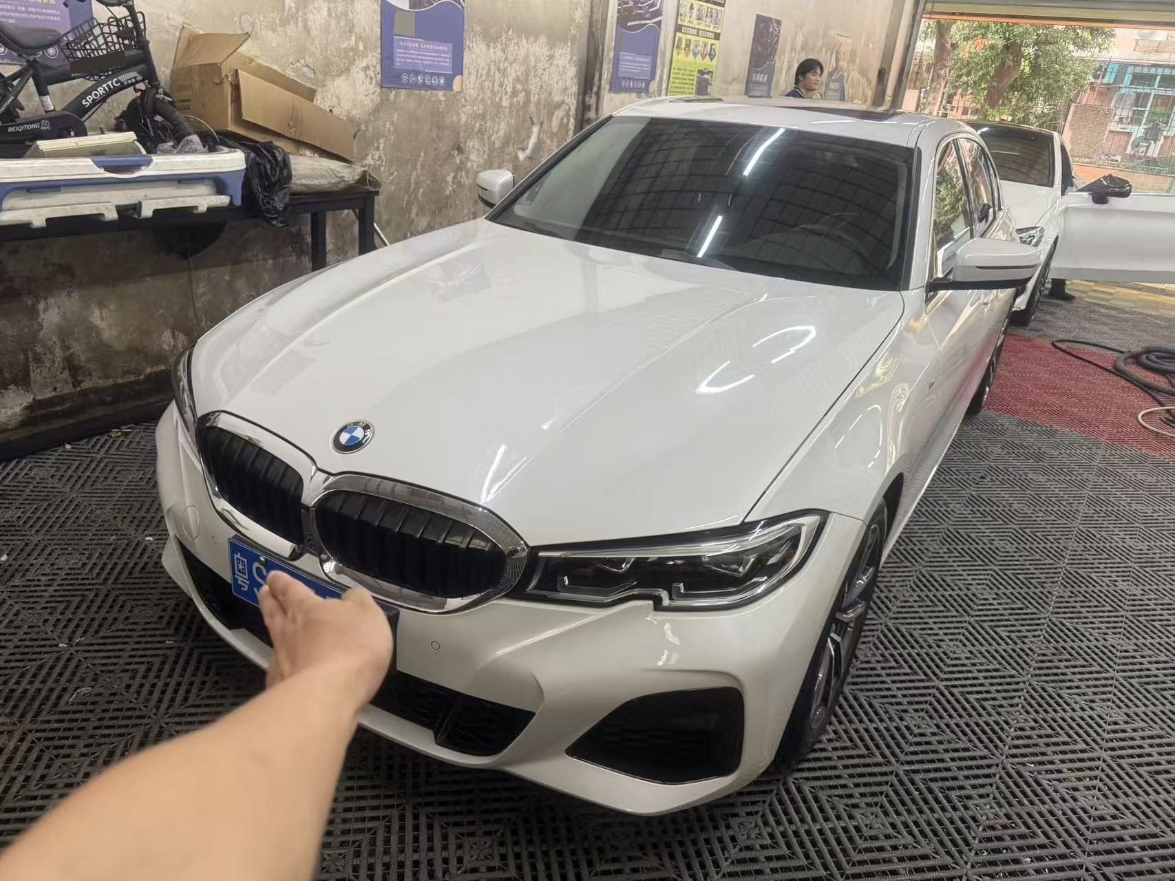 BMW 3 Series 2021 car image 