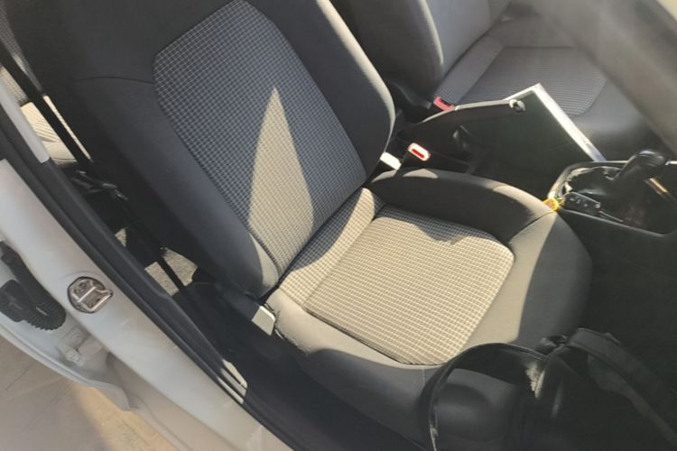 Volkswagen Santana 2019 car image #24