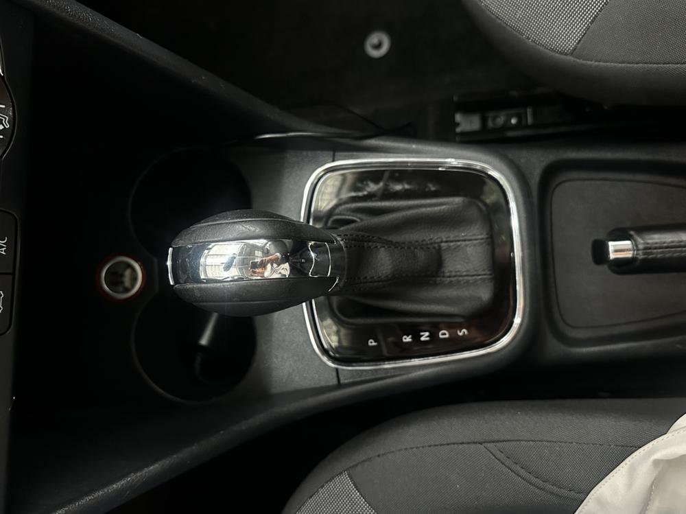 Volkswagen Polo 2017 #20 Volkswagen Polo 2017 car image #20