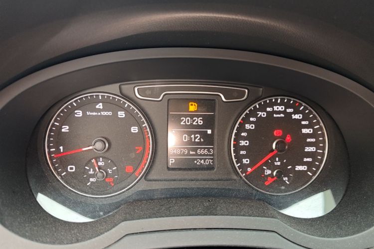 Audi Q3 2015 #12 Audi Q3 2015 car image #12
