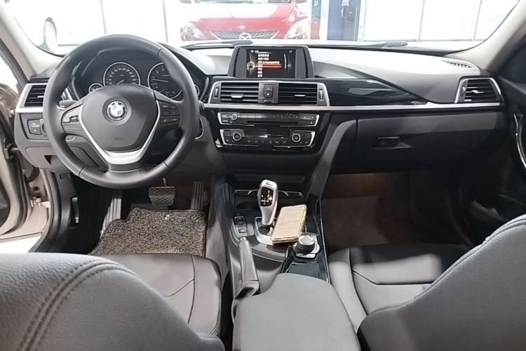 BMW 3 Series 2016 #10 BMW 3 Series 2016 car image #10
