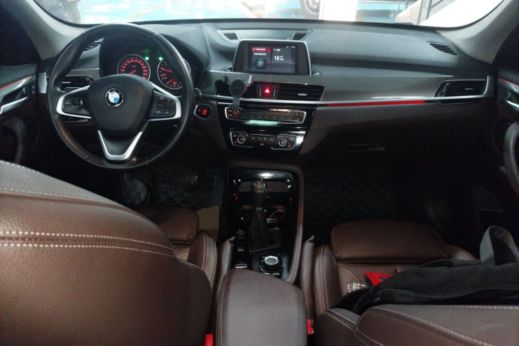 BMW X1 2018 imagen de coche #10