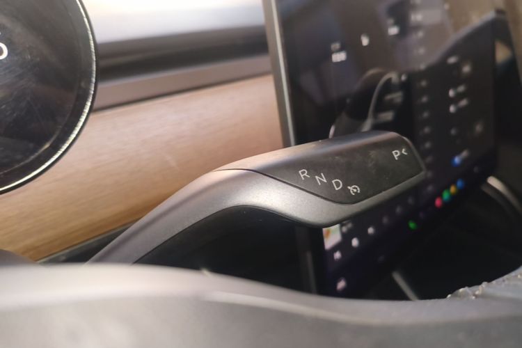 Tesla Model 3 2020 #14 Tesla Model 3 2020 car image #14