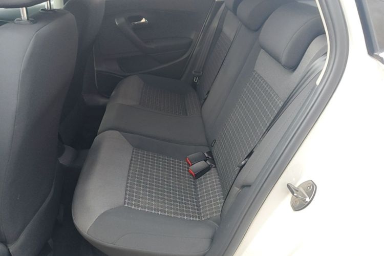 Volkswagen Polo 2018 #17 Volkswagen Polo 2018 car image #17