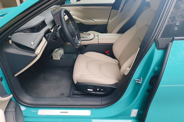 MI SU7 2025 imagem de carro #17