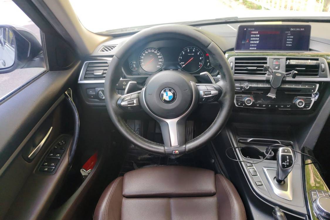BMW 3 Series 2018 #24 BMW 3 Series 2018 car image #24