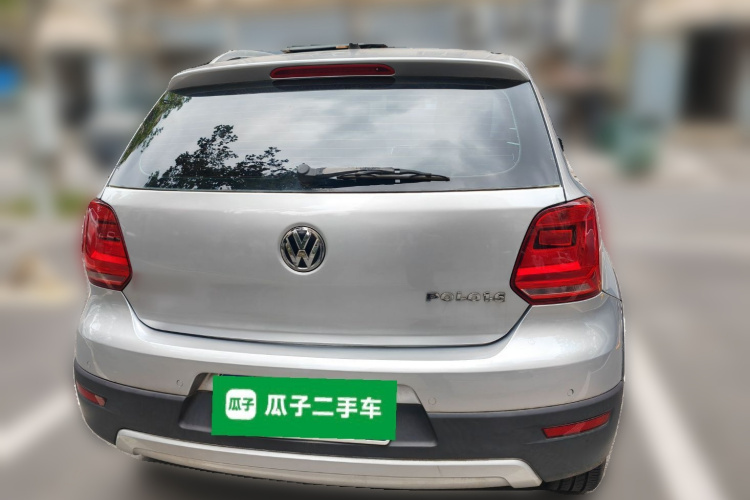 Volkswagen Polo 2015 #4 Volkswagen Polo 2015 car image #4