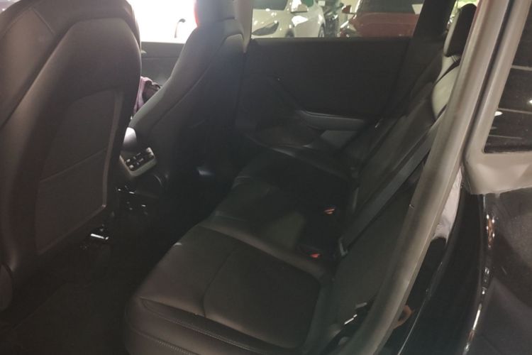 Tesla Model Y 2022 #17 Tesla Model Y 2022 car image #17