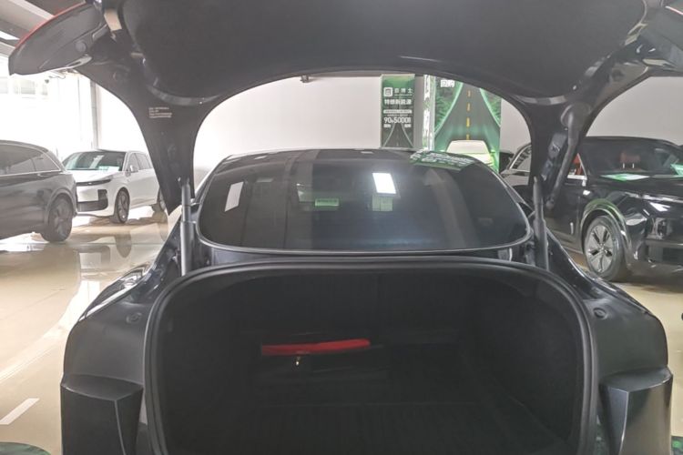 Tesla Model 3 2024 #19 Tesla Model 3 2024 car image #19