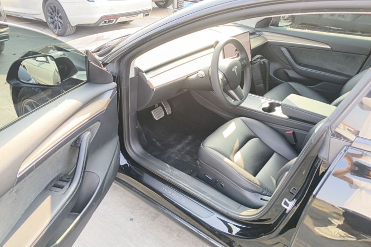 Tesla Model 3 2023 #16 Tesla Model 3 2023 car image #16