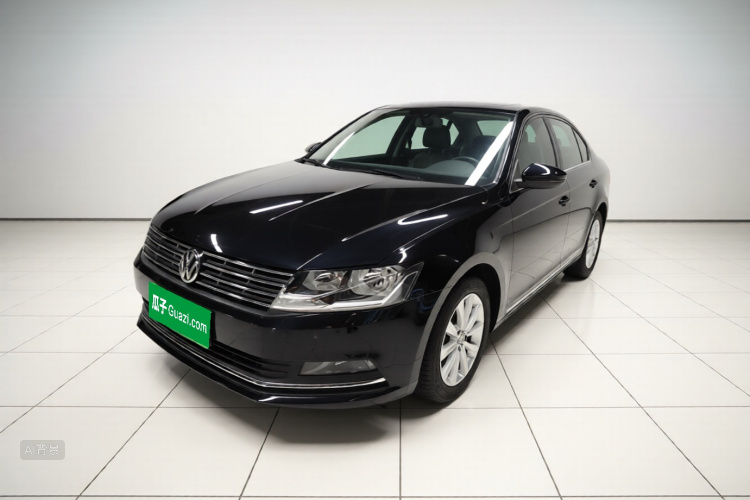 Volkswagen Lavida 2018 car image #2