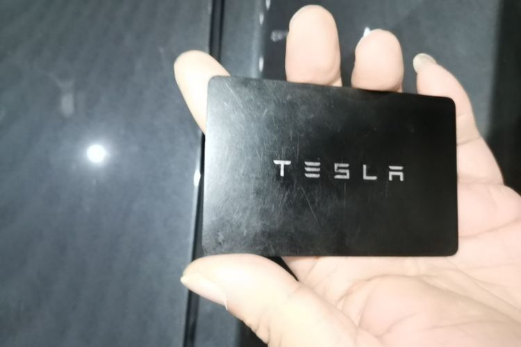 Tesla Model Y 2025 #14 Tesla Model Y 2025 car image #14