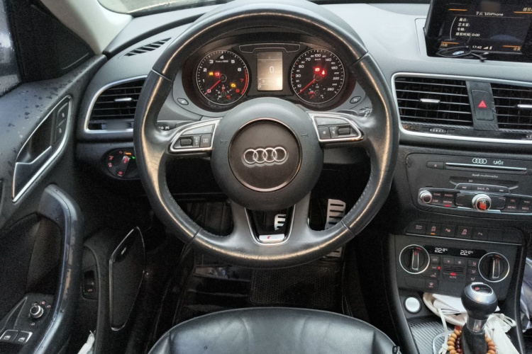 Audi Q3 2018 #15 Audi Q3 2018 car image #15