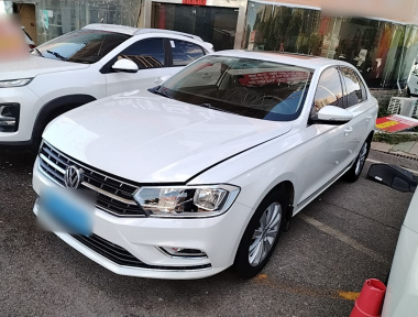 Volkswagen Bora 2017 car image 