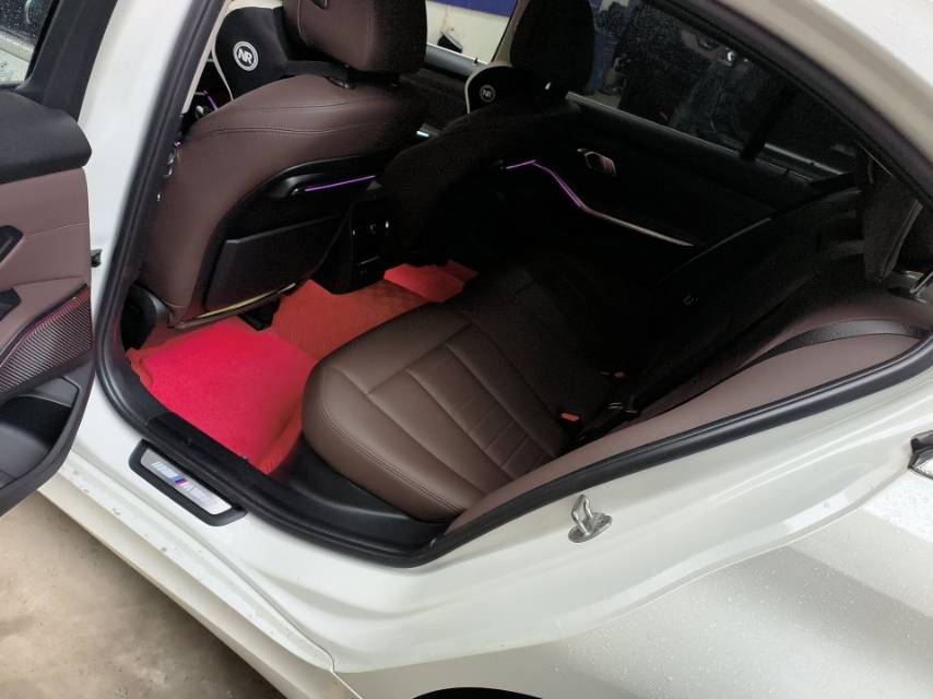 BMW 3 Series 2021 car image #4