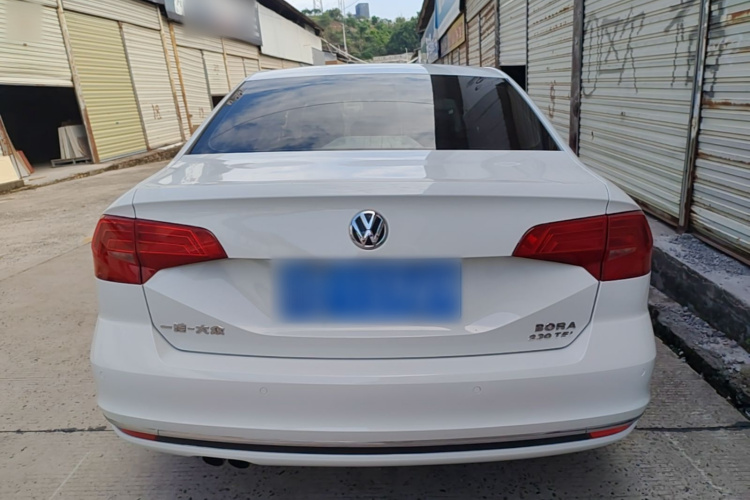 Volkswagen Bora 2016 #6 Volkswagen Bora 2016 car image #6