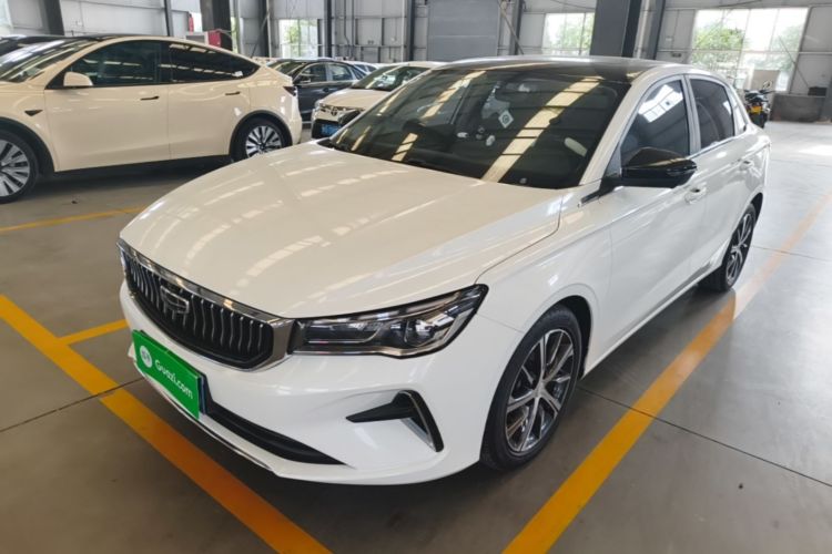 GEELY Emgrand 2022 car image #2