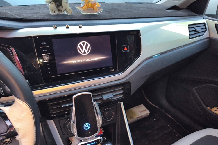 Volkswagen Polo 2024 car image #15