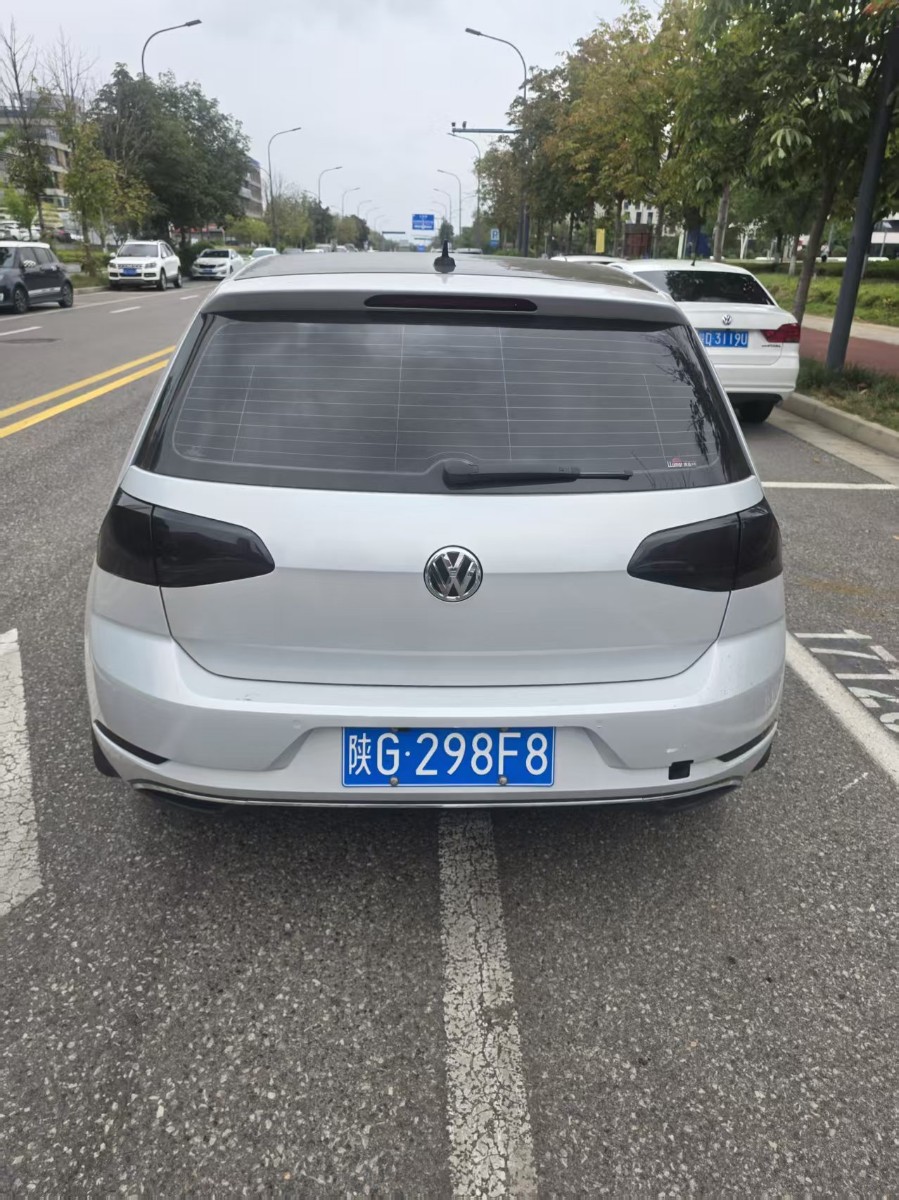 Volkswagen Golf 2020 #3 Volkswagen Golf 2020 car image #3