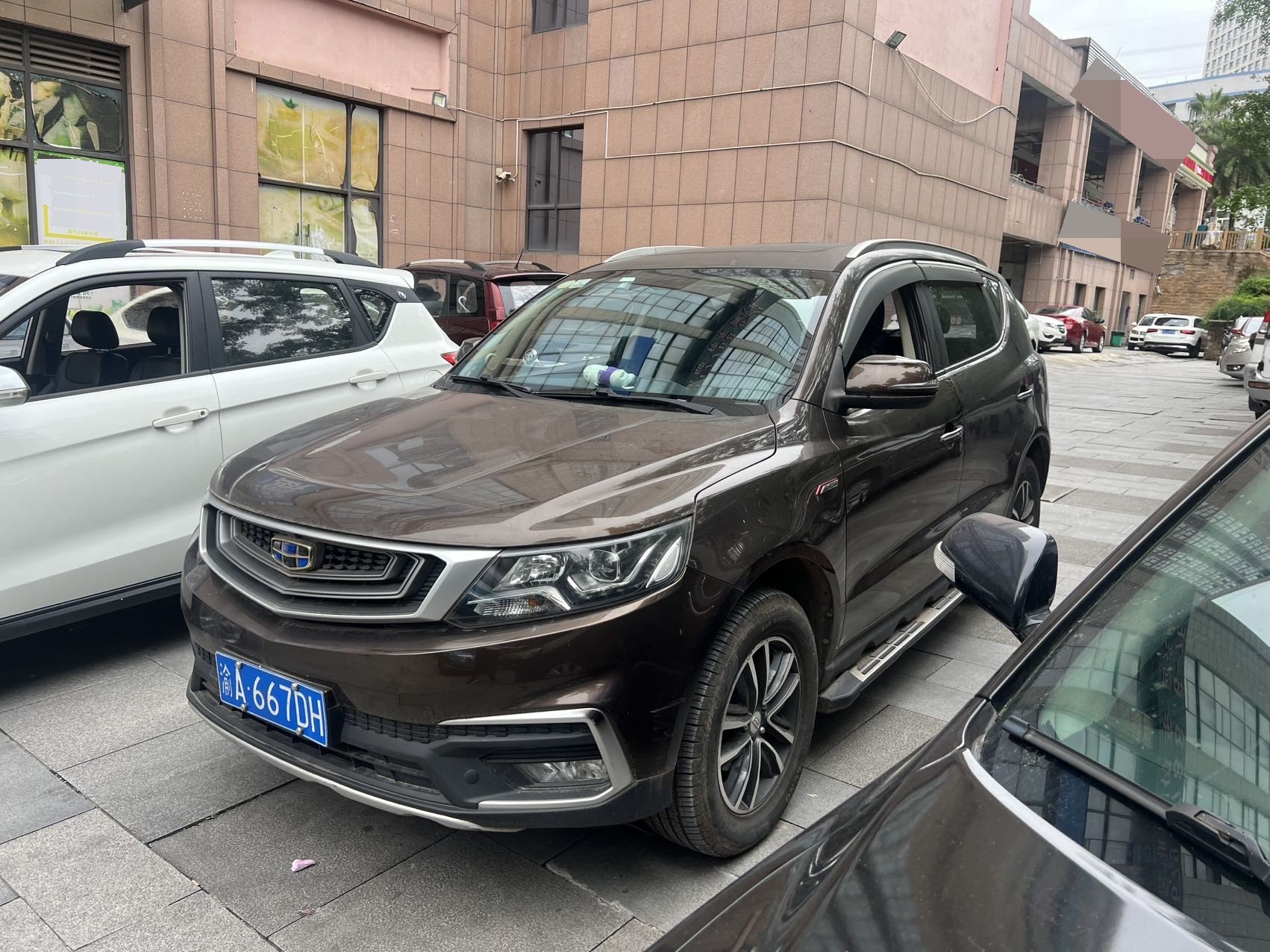 GEELY Vision X6 2018 car image 