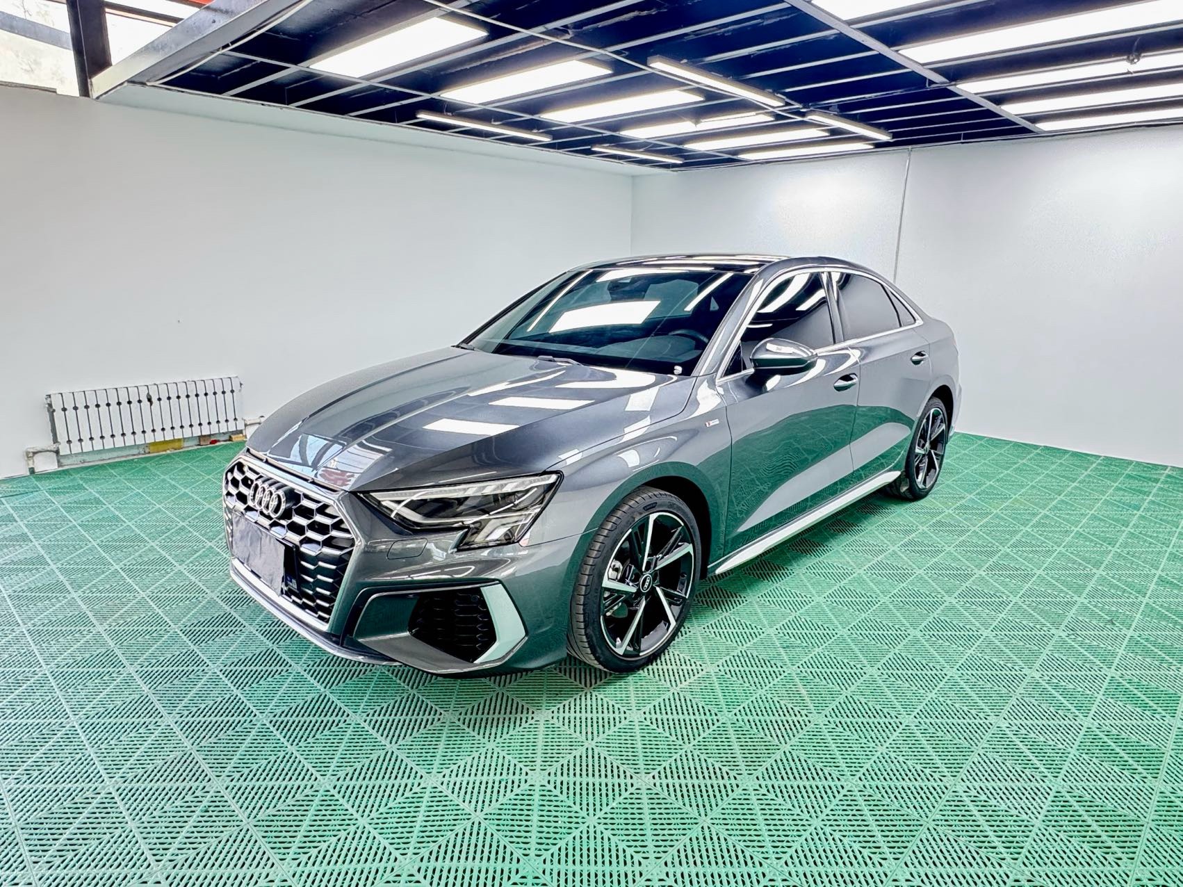 2022 2022 car image
