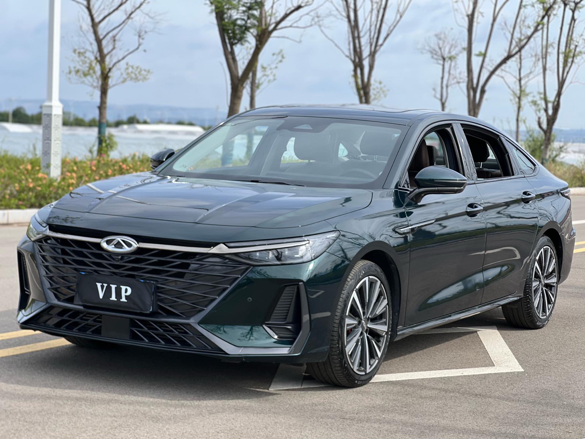 Chery Arrizo 8 2023 car image 