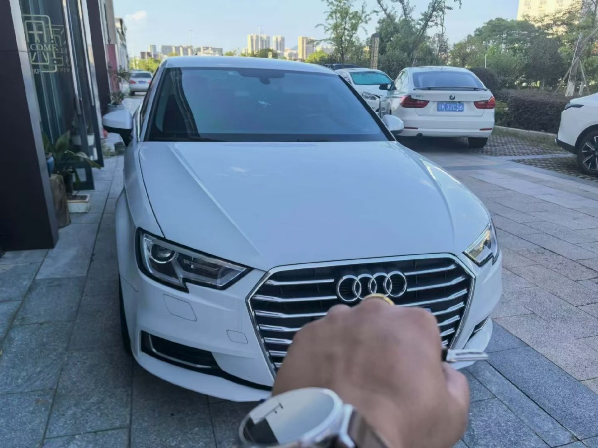 Audi A3 2020 car image 