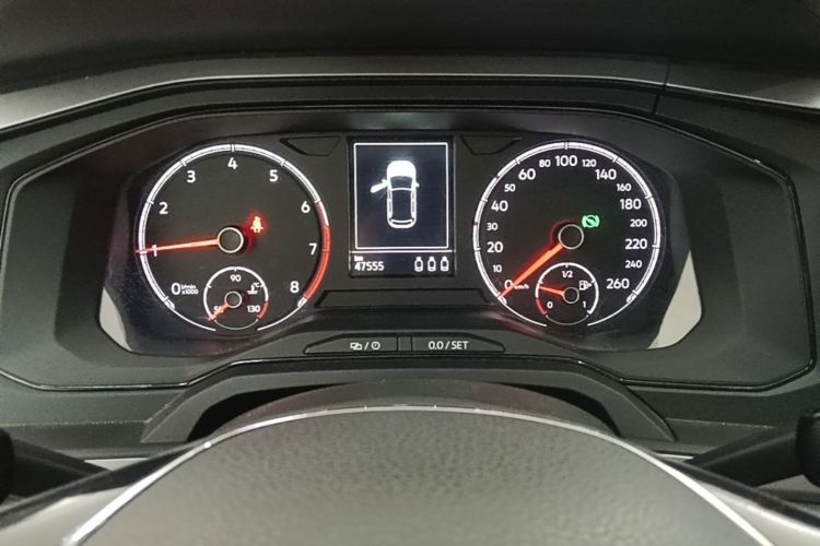 Volkswagen Polo 2020 car image #12