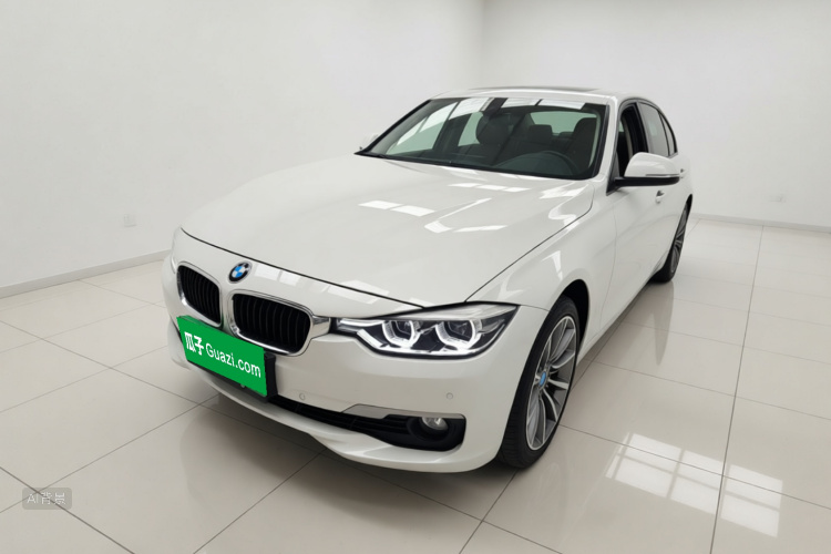 BMW 3 Series 2018 car image #2
