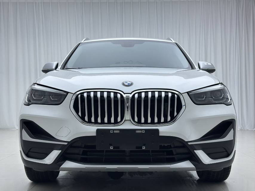 BMW X1 2022 #2 BMW X1 2022 car image #2