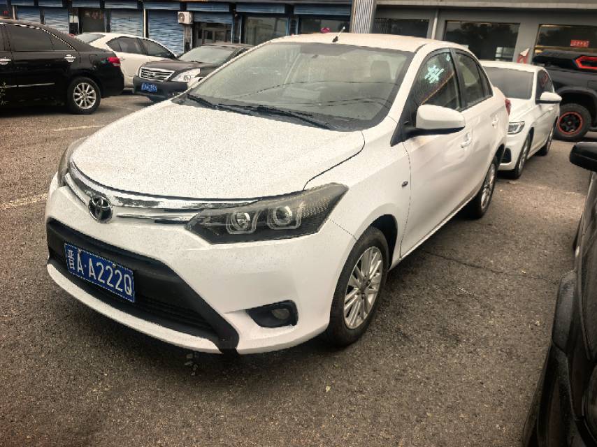 Toyota Vios 2015 Toyota Vios 2015 car image
